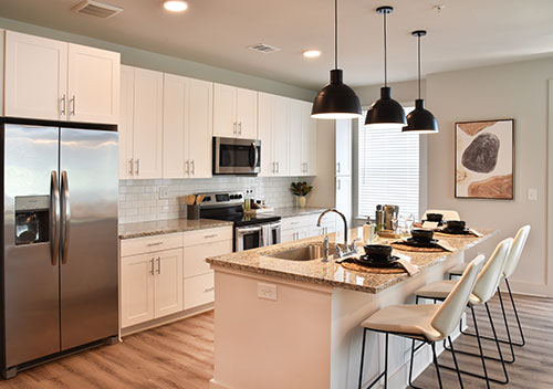 The Flats at East Lake - Kitchen